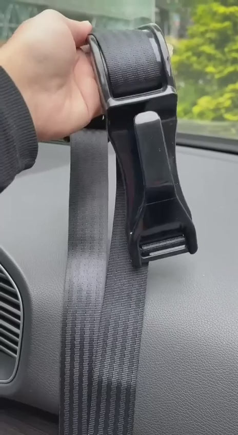 Charger la vidéo : <p>Video montrant l'installation de l'ajusteur de ceinture de sécurité étapes par étapes </p>